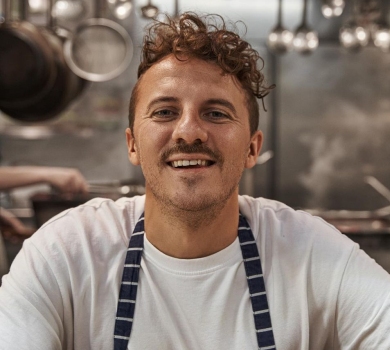 Клопотенко у спідниці епатував підписників: Норм чи ні?