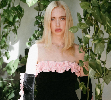 Ціна блузки $28: зірці Ейфорії закидають крадіжку одягу з магазину