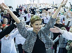 Перша леді потанцювала з дітьми в Арсеналі. ФОТО