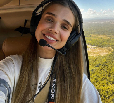 Хочу ще: Саша Бо влаштувала сину перший політ. ВІДЕО