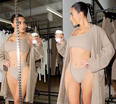 Розлучення їй пасує: Кім Кардашян захопила новими ФОТО у спідньому