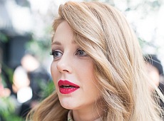 Кароль розповіла про акторські амбіції та найважчу сукню у своєму житті