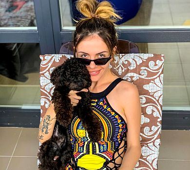 MamaRika захотіла тепла та згадала літню себе у купальнику