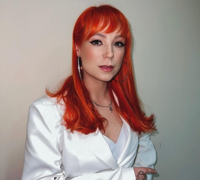 Тарабарова зі сльозами зізналася, що змушена продати дім, та відповіла, чи досі подруга їй Тодоренко