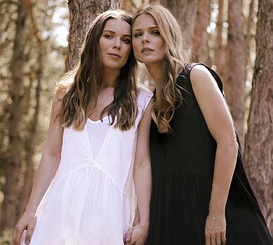 Фреймут знялася з сестрою та пояснила, для чого жінці чоловік