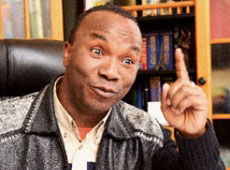 Аделаджа 8 років хотів правильну жінку, а потім отримав шок