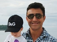 Тищенко з дружиною зворушливо привітали сина з першим днем народження