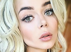 Гросу засвітилася з Сігалом на відкритті московського закладу. ФОТО