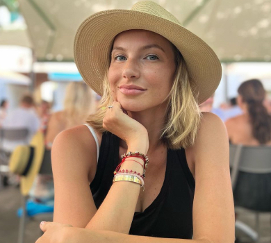 Юрушева зізналася, чи бачиться зі Скічком під час війни, та чи звикла до життя за кордоном