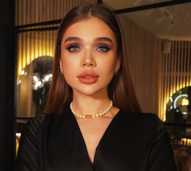 І мріяти не могла: Саша Бо у свій день народження похвалилася коштовним подарунком від нареченого