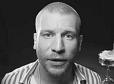 Дорн написав вірш: Я никогда не буду правдой для тех, кто сам не есть таков