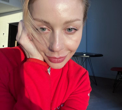 Кароль без макіяжу показалася за своїм незмінним ритуалом. ФОТО