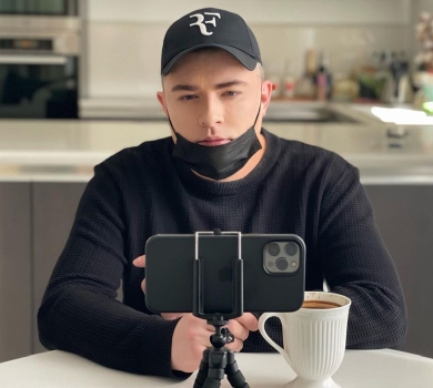 Небезпечний стан: Андрій Данилко через хворобу змушений перенести концерти в Європі