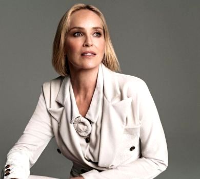 Шерон Стоун на врученні премії повторила сцену з Основного інстинкту та вразила промовою