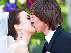 Друг Ющенка обійшовся без передвесільних стриптизерок