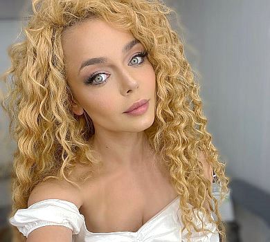 Швидко худну і швидко набираю: Гросу зізналася, скільки калорій на день може собі дозволити