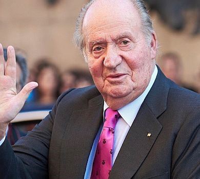 Солодке вигнання: 82-річного колишнього короля Іспанії знайшли в Абу-Дабі з коханкою