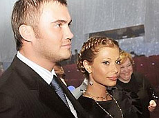 Янукович делегував до Ахметова дружину та синів з невістками