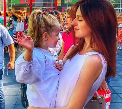 Наймолодший міністр Федоров віддав 2-річну доньку до садочку Ніконових