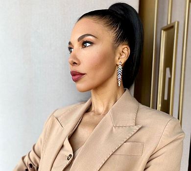 Заради тисяч темношкірих українців: американське видання висвітлило скандал із Ашіон і міністром Ткаченком