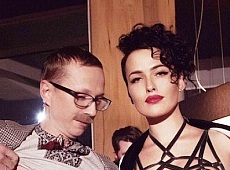 Астаф’єва та Майкл Щур помірялися грудьми. ФОТО