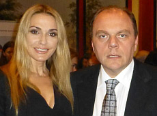 Кулиняк з Сумською злітали в Париж на Пінзеля