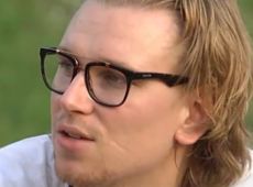 Бойфренд Байрак вчить англійську та косить під Бекхема 