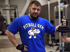 Екс-міністр Клименко відростив бороду і засів за шахи. ФОТО