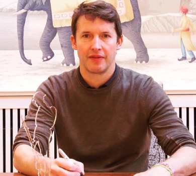 Захищають свою країну: Джеймс Блант на концерті в Італії присвятив пісню українському гурту. ВІДЕО