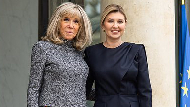 Зеленська у Франції повторила свої попередні луки. ФОТО