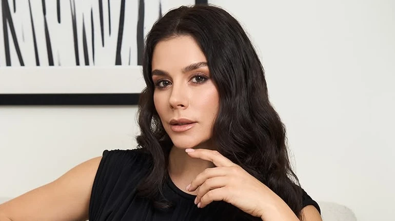 Онуфрійчук у київському спортклубі заселфилася в купальнику та похвалилася успіхами у пірнанні в басейні