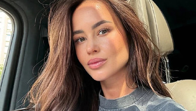 Парфільєва показала, як у бікіні позувала своєму чоловіку в басейні на тлі гір