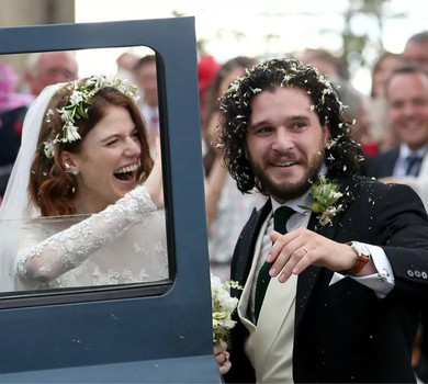 Наречена Стейтема, зірки Гри престолів та інші знаменитості, які походять з аристократичних родин