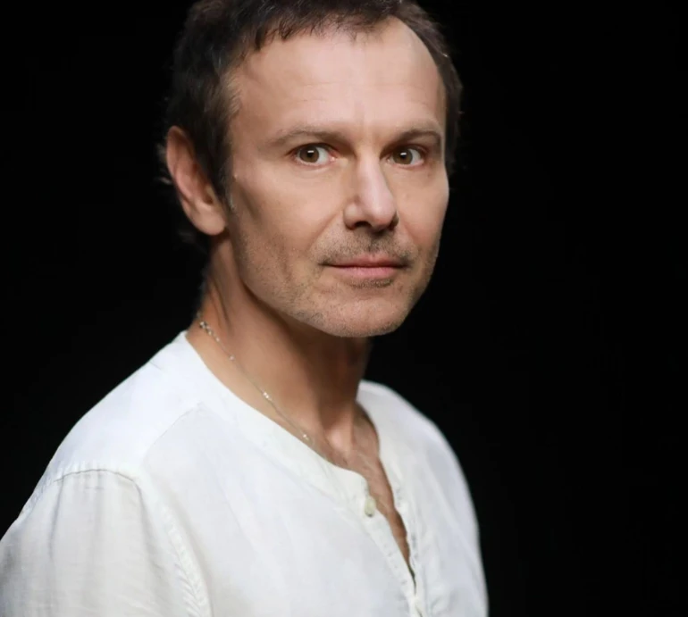 Моя відповідь виткана зморшками на чолі: Океан Ельзи з оркестром презентували драматичну пісню про шлях до перемоги. Відео