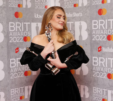 Адель стала тріумфатором Brit Awards 2022