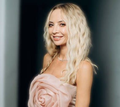 Найкраща дружина в світі: чоловік Сопонару привітав її з 39-річчям, а вона зізналася в залежностях