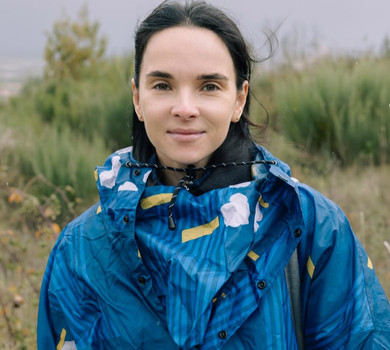 Мірошниченко показала, як її четверо янголят бавляться в першому снігу