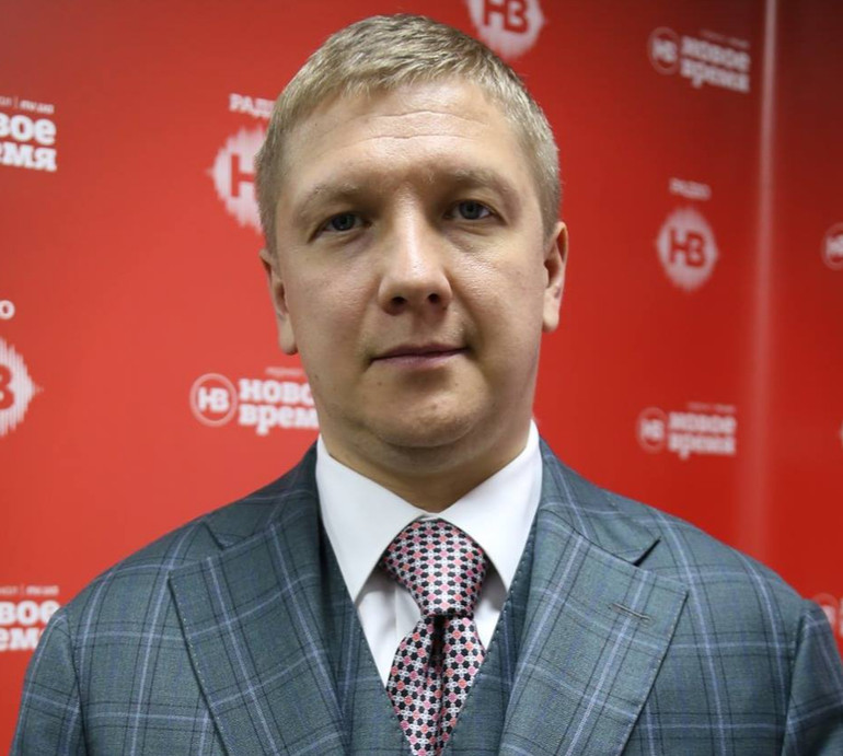 Кохання перемагає досвід: ексголова Нафтогазу Коболєв одружився вдруге. Весільне фото