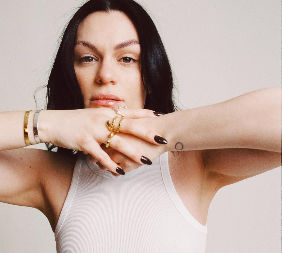 Онкохвора Джессі Джей через погіршення стану знову опинилася в лікарні: що відомо