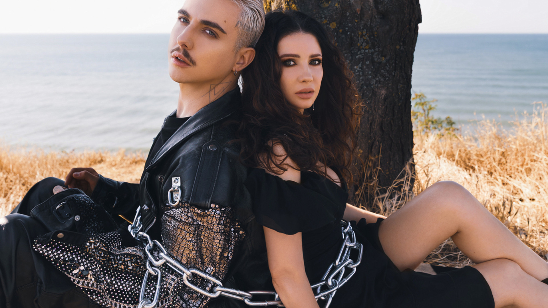 "Ми відчули одне одного": MELOVIN і Lama об'єднали свої хіти з різницею в 15 років і знялися в ефектному кліпі в Одесі. Відео