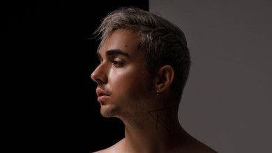 Це про кохання з першого погляду: Melovin розсекретив подробиці своїх заручин із коханим