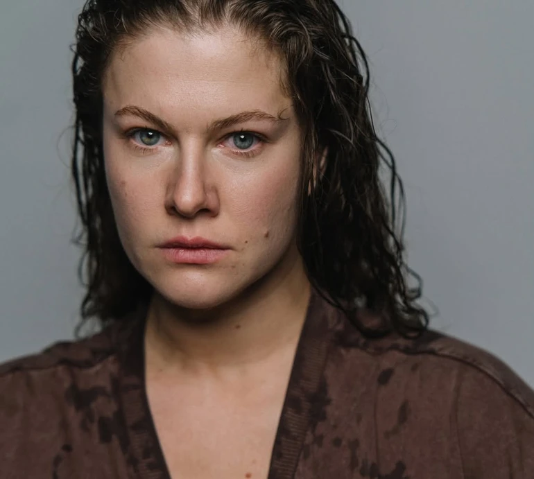 Побути з собою без прикрас: Легейда з мокрим волоссям і в трусиках пояснила, що для неї справжня краса