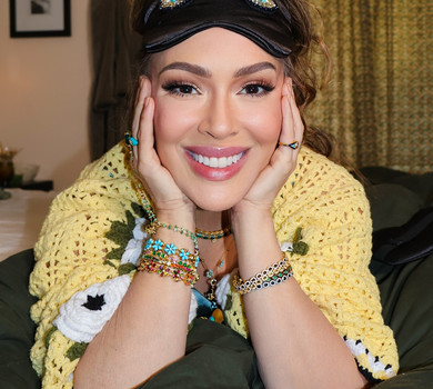 Це 53: Мілано показалася без макіяжу і зізналась, які процедури робить