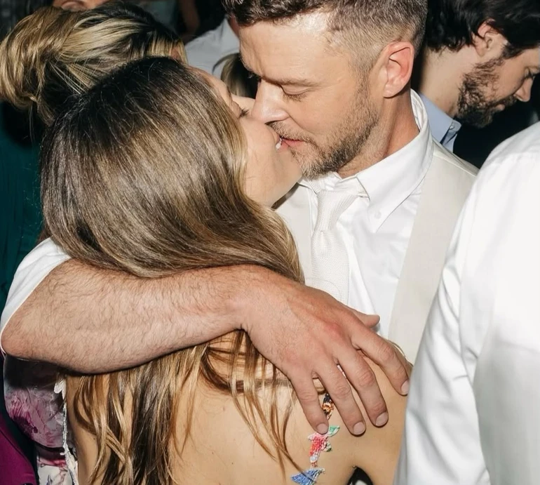 Можуть розлучитися після 13 років шлюбу: інсайдери розказали про проблеми в стосунках Тімберлейка та Біл