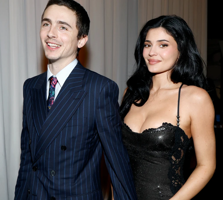 Вперше публічно: Тімоті Шаламе на кінопремії зізнався в коханні до Кайлі Дженнер. Відео