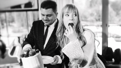 Дякую, моя любов: Тарабарова з нагоди ромашкового весілля пригадала свій розпис з чоловіком. Фото