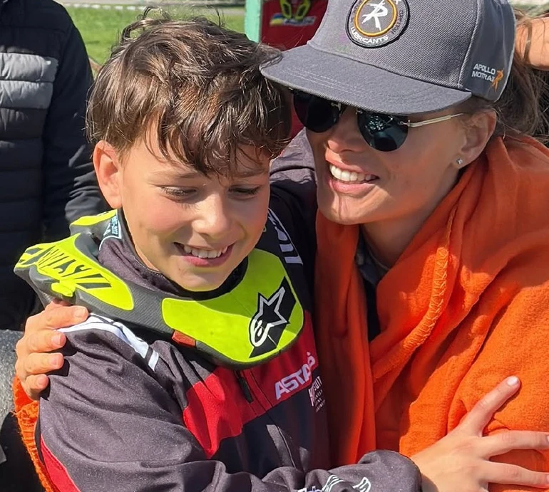 Не заважати: Мішина похвалилася нагородою сина-гонщика та розказала, як виховувати чемпіона