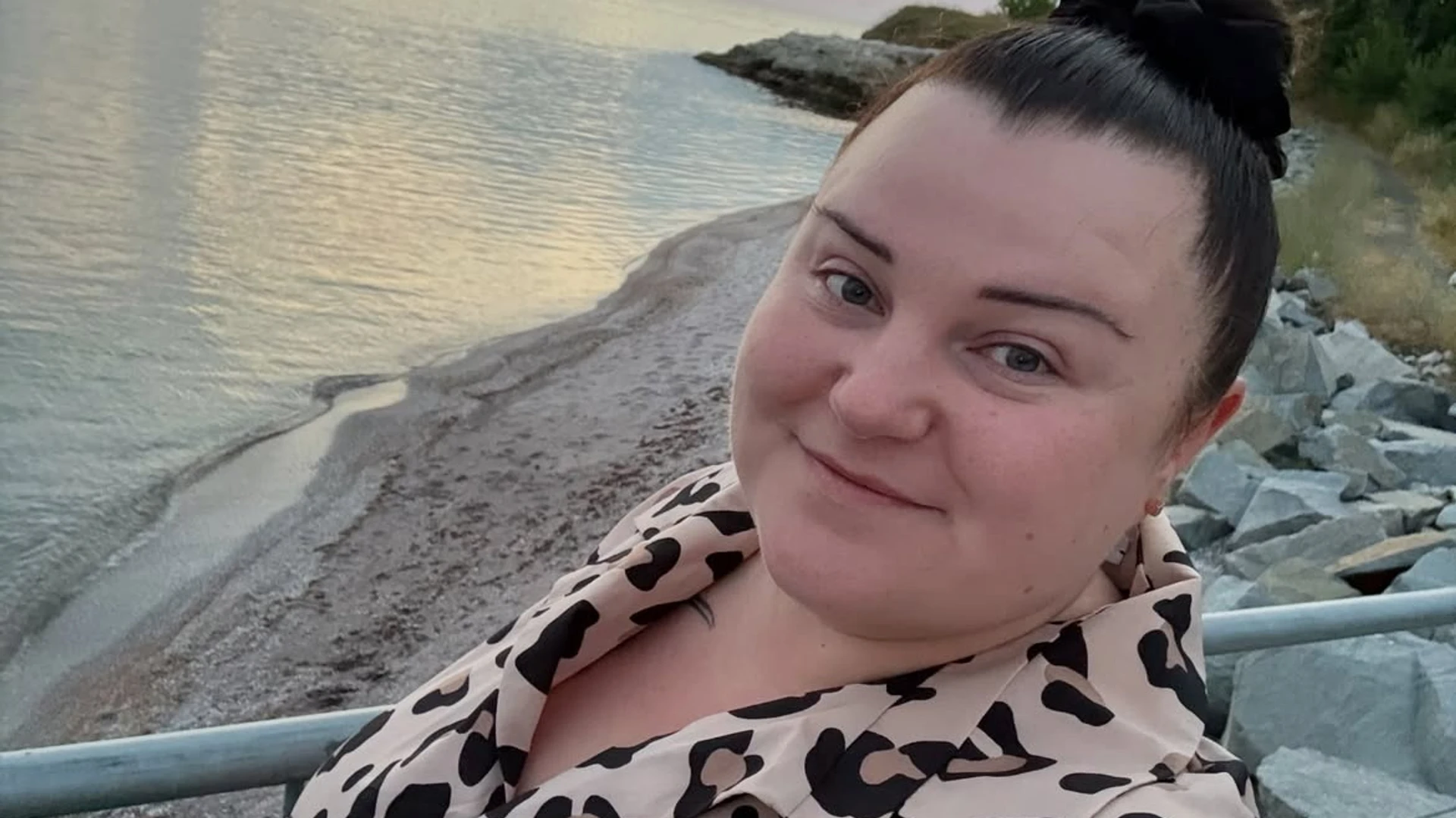 Мені прикро: alyona alyona після критики у мережі вибачилася за своє порівняння потягу до їжі з педофілією