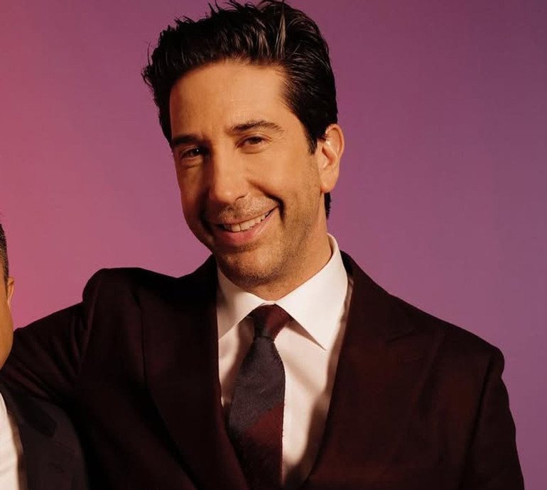 Мовчання - це співучасть: зірка Друзів Швіммер попросив Маска заблокувати Веста у Х після скандальної заяви репера