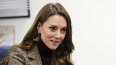 Шоколад і карамель: Міддлтон вигуляла кежуал у теплих затишних барвах